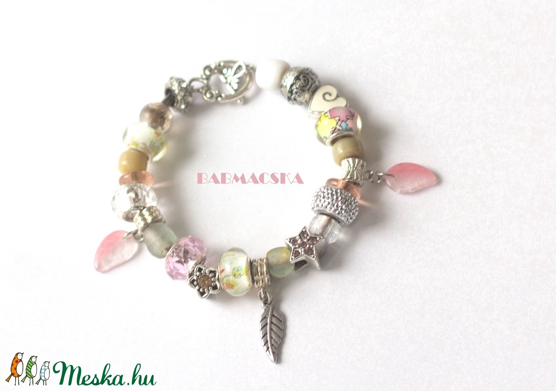 Vintage szerelem - Világos színekben pompázó Pandora stílusú charm karkötő - ékszer - karkötő - charm karkötő - Meska.hu Vintage szerelem - Világos színekben pompázó Pandora stílusú charm karkötő - ékszer - karkötő - charm karkötő - Meska.hu