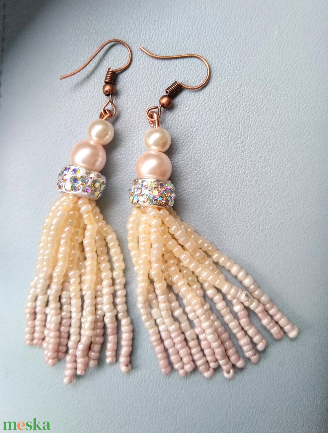 Gyöngyház rózsaszín fürtüs gyöngy fülbevaló  - ékszer - fülbevaló - rojtos fülbevaló - Meska.hu