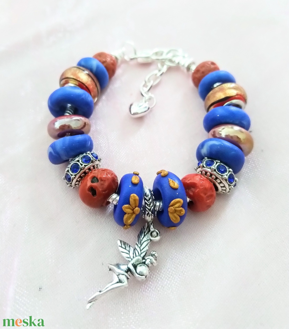 Csillogó tenger, forró homok - Tündér, kék, arany, és barna színekben pompázó Pandora stílusú charm karkötő - ékszer - karkötő - charm karkötő - Meska.hu