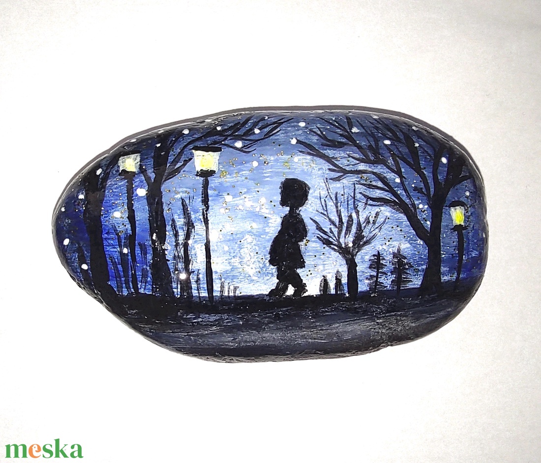 Kézzel festett gyerek sziluett a téli hóesésben - kavics - otthon & életmód - dekoráció - asztal és polc dekoráció - kavics & kő - Meska.hu