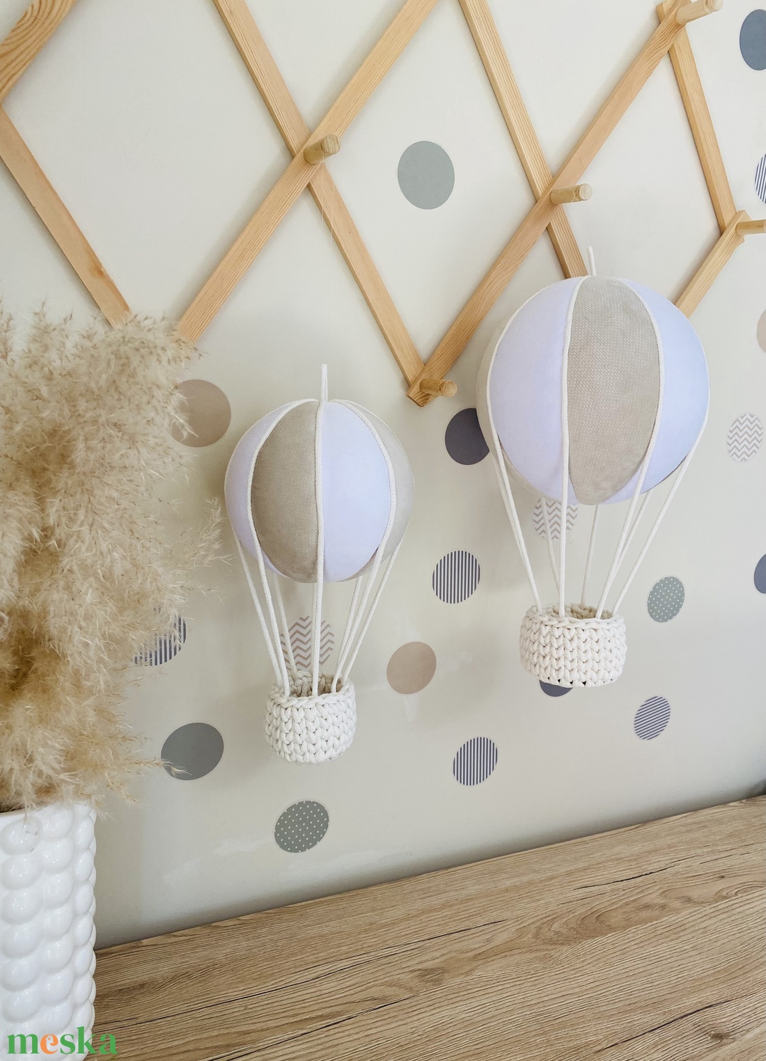Hőlégballon szett babaszoba dekoráció - bézs színű nagy-közepes hőlégballon szett - otthon & életmód - babaszoba, gyerekszoba - babaszoba dekoráció - Meska.hu Hőlégballon szett babaszoba dekoráció - bézs színű nagy-közepes hőlégballon szett - otthon & életmód - babaszoba, gyerekszoba - babaszoba dekoráció - Meska.hu