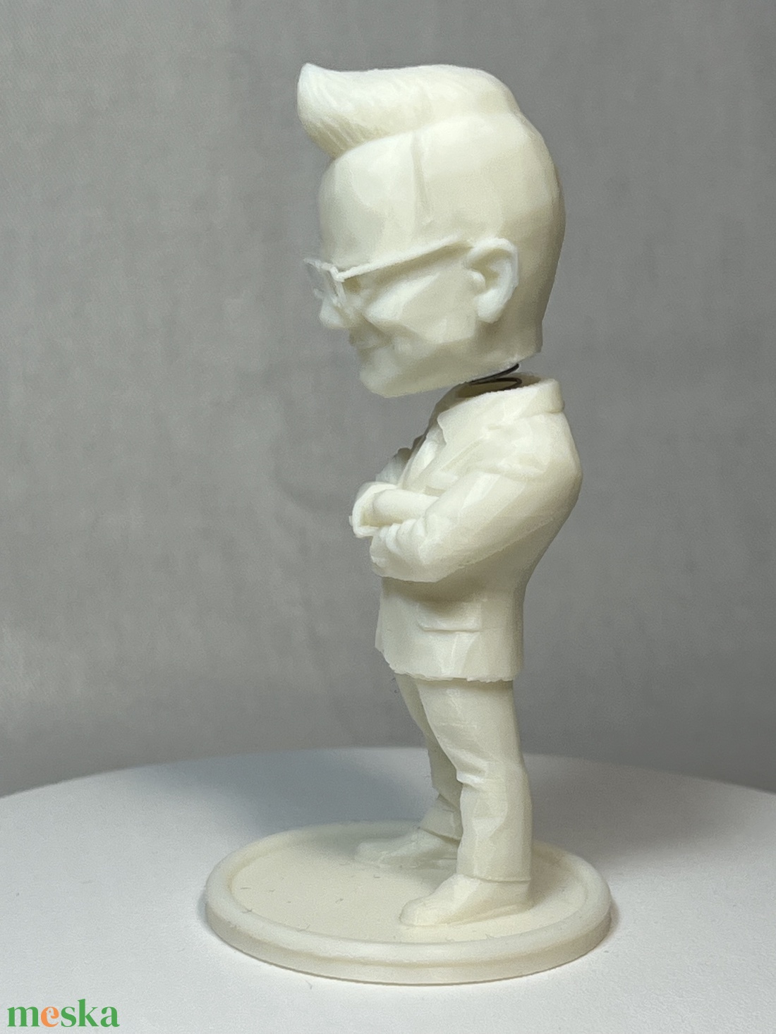 Bólogatós Szijjártó figura, öntapadó talppal (Fehér) - otthon & életmód - dekoráció - dísztárgy - Meska.hu