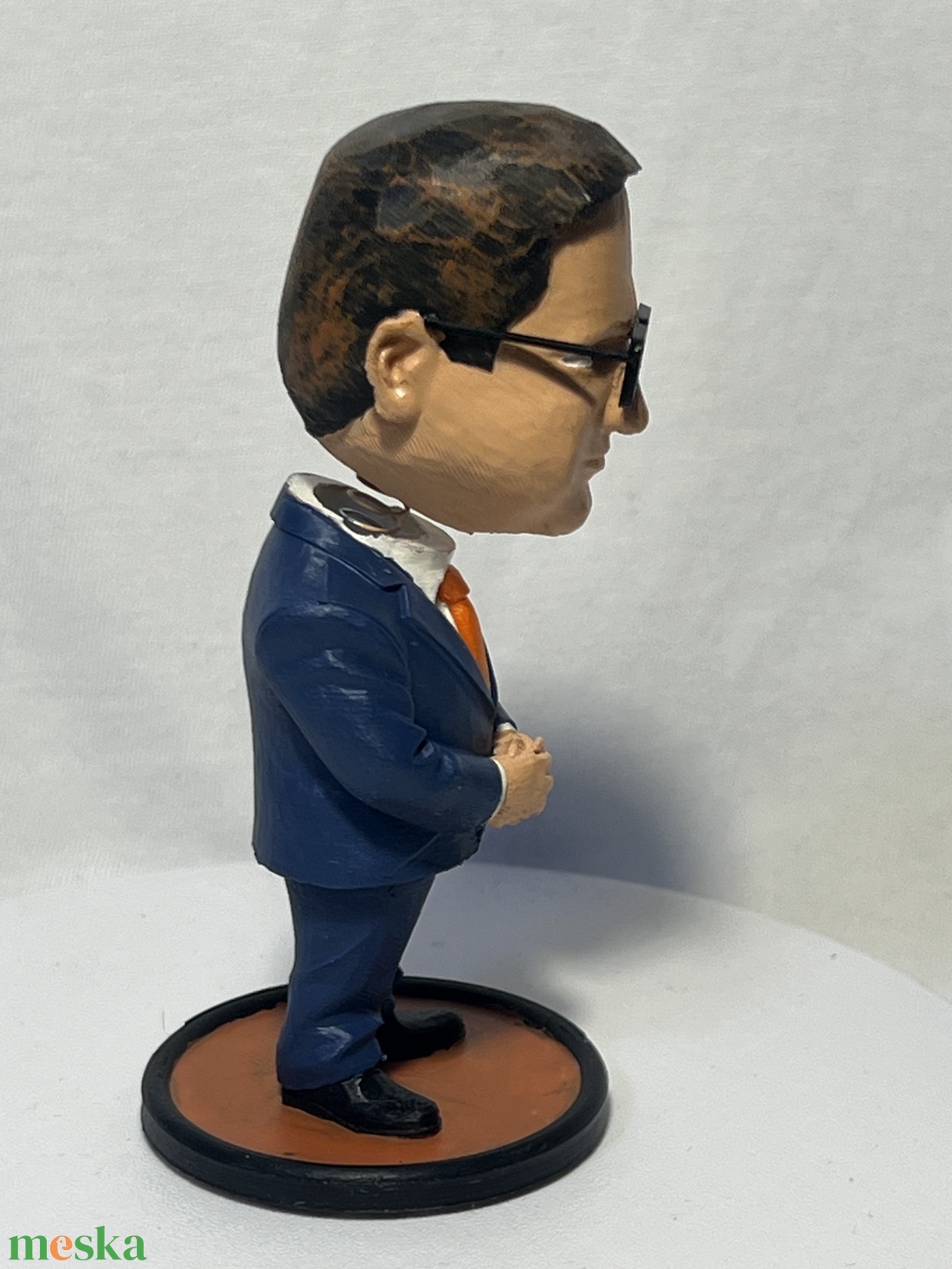 Bólogatós Gyulás Geri figura, öntapadó talppal - otthon & életmód - dekoráció - dísztárgy - Meska.hu