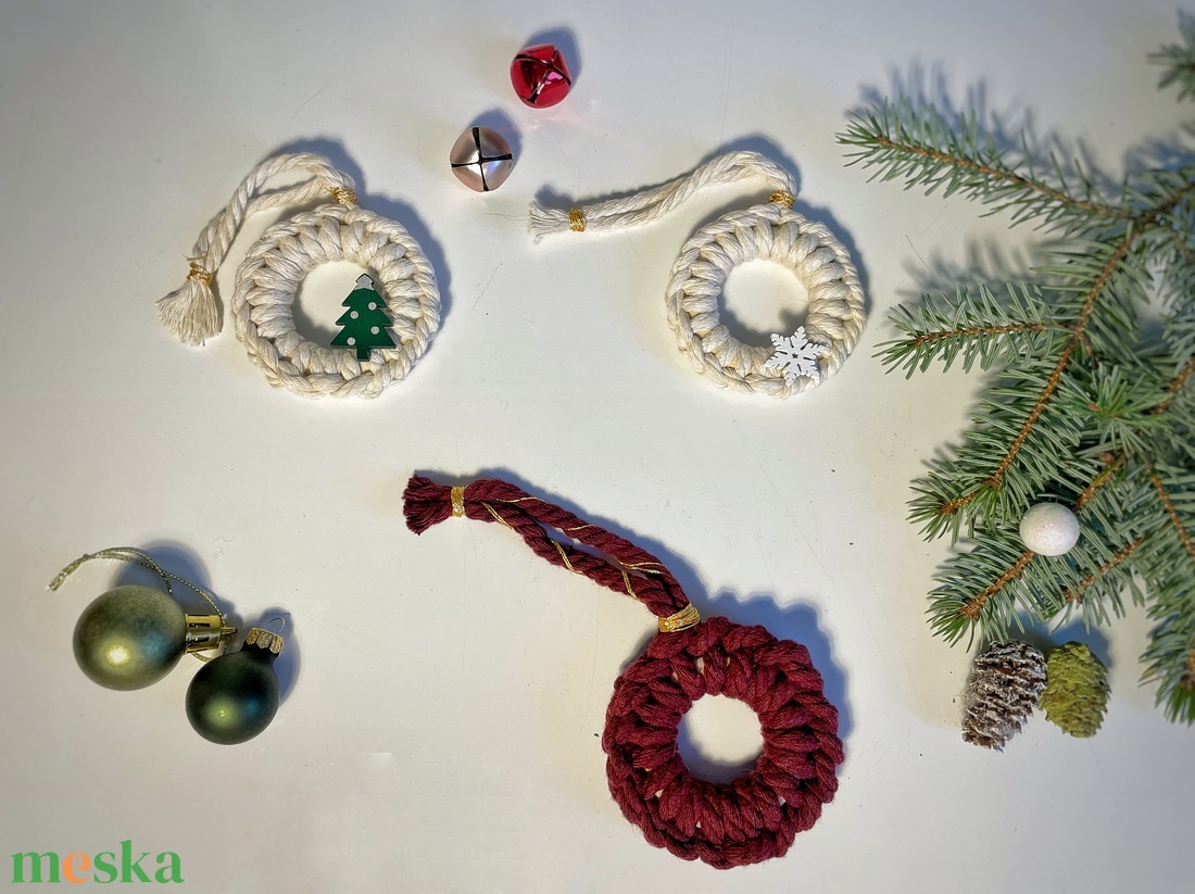 Macramé karácsonyfadísz - karácsony - karácsonyi lakásdekoráció - karácsonyfadíszek - Meska.hu Macramé karácsonyfadísz - karácsony - karácsonyi lakásdekoráció - karácsonyfadíszek - Meska.hu