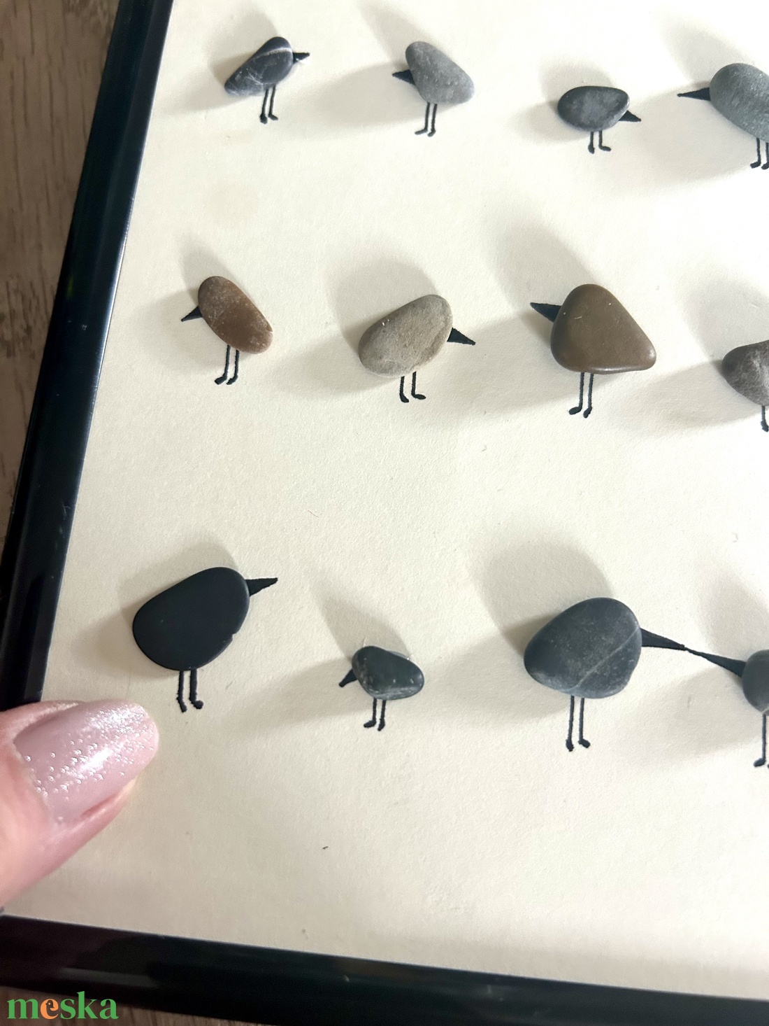 Madárka 42 KavicsMese kép keretben 22x31 cm - otthon & életmód - dekoráció - fali és függő dekoráció - falra akasztható dekor - Meska.hu