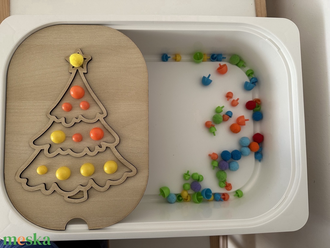 Szenzoros készségfejlesztő tábla - játék & sport - készségfejlesztő és logikai játék - szín és formaválogató játékok - Meska.hu