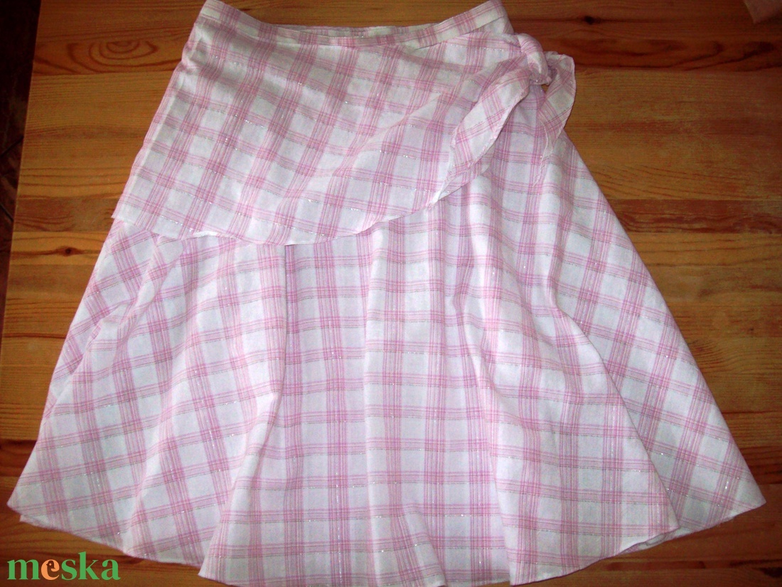 Rózsaszín-fehér kockás, loknis nyári szoknya - ruha & divat - női ruha - szoknya - Meska.hu