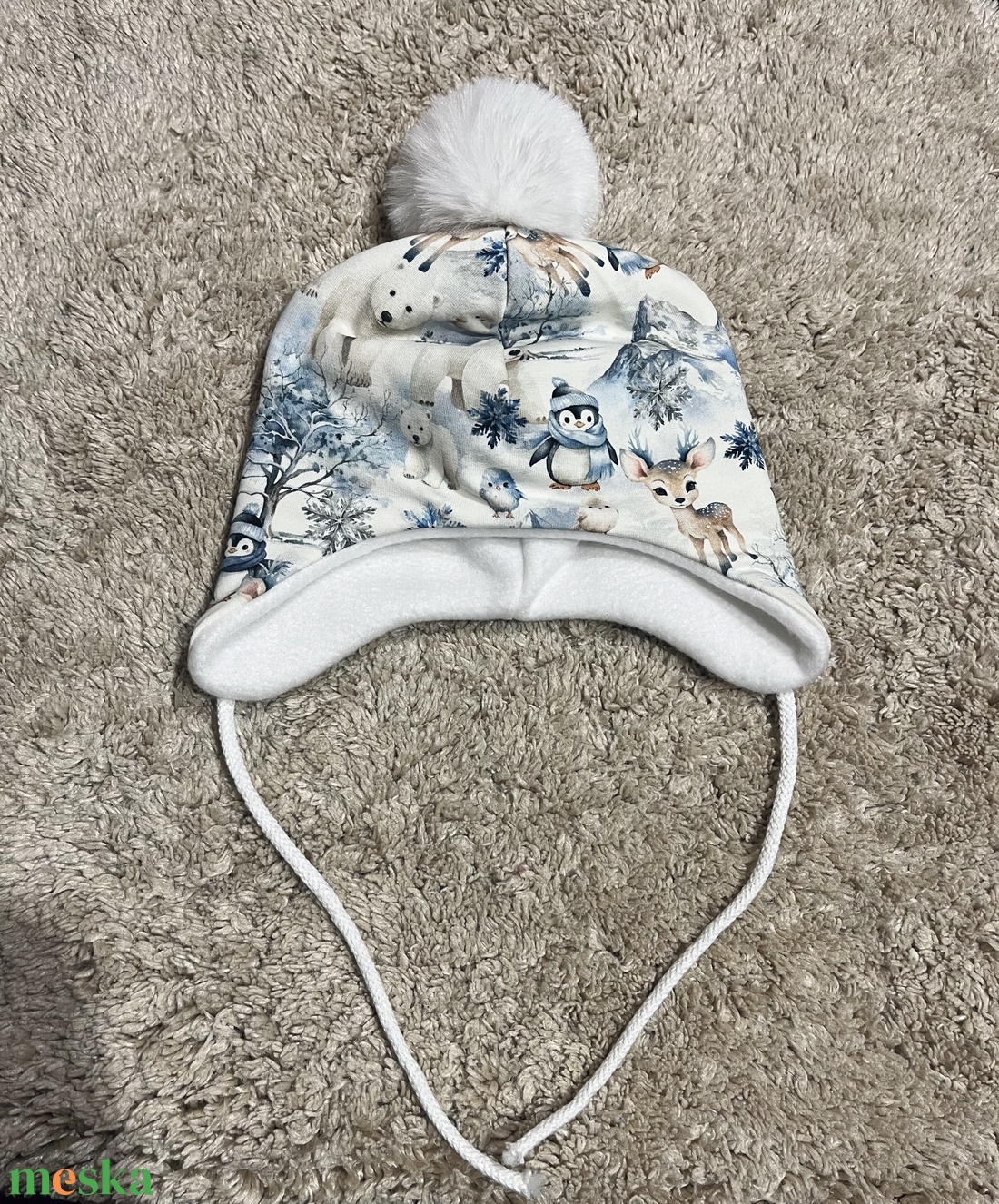 Megkötős sapka, pompommal - ruha & divat - babaruha & gyerekruha - babasapka - Meska.hu