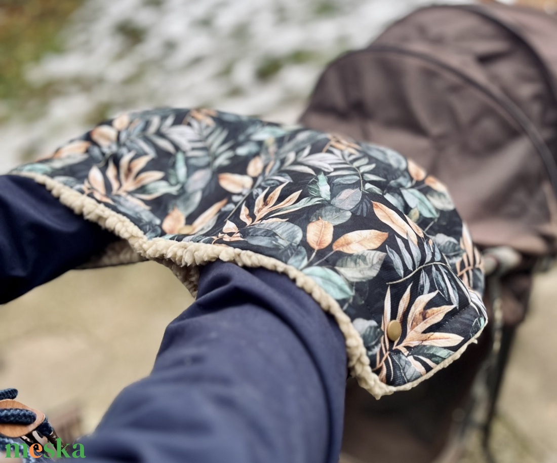 Babakocsi kézmelegítő - játék & sport - babalátogató ajándékcsomag - Meska.hu