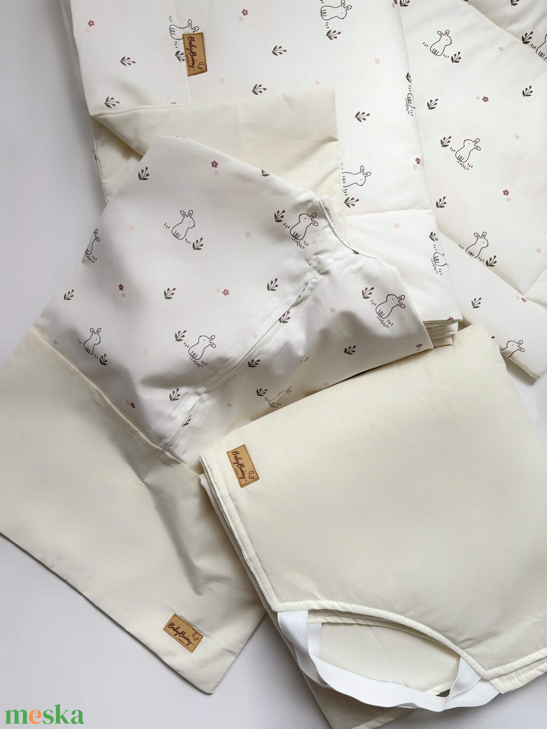 3 részes ovis szett little bunny (ágynemű, derékalj, ovis zsák) - játék & sport - ovis felszerelés - ovis ágynemű - Meska.hu 3 részes ovis szett little bunny (ágynemű, derékalj, ovis zsák) - játék & sport - ovis felszerelés - ovis ágynemű - Meska.hu
