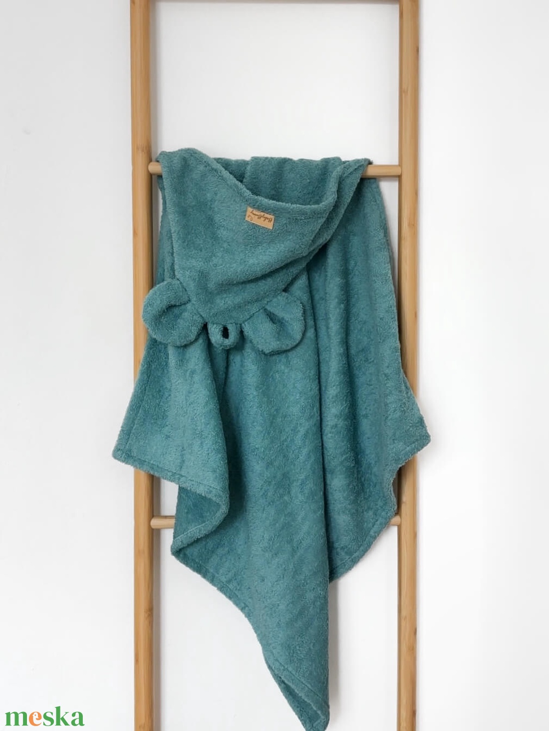 Macis baba törölköző (frottír) - türkiz - baba - mama - pelenkázó, babafürdető kellékek - baba törölköző - Meska.hu