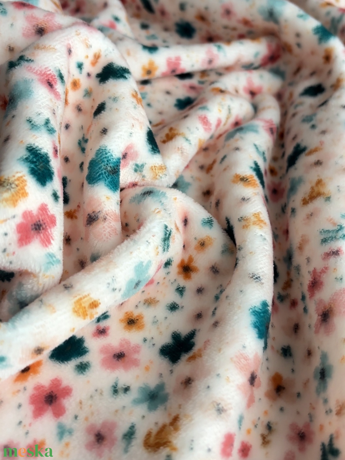 Puha plüss takaró - virágos - baba - mama - baba ágynemű - babatakaró, gyerek pléd - Meska.hu