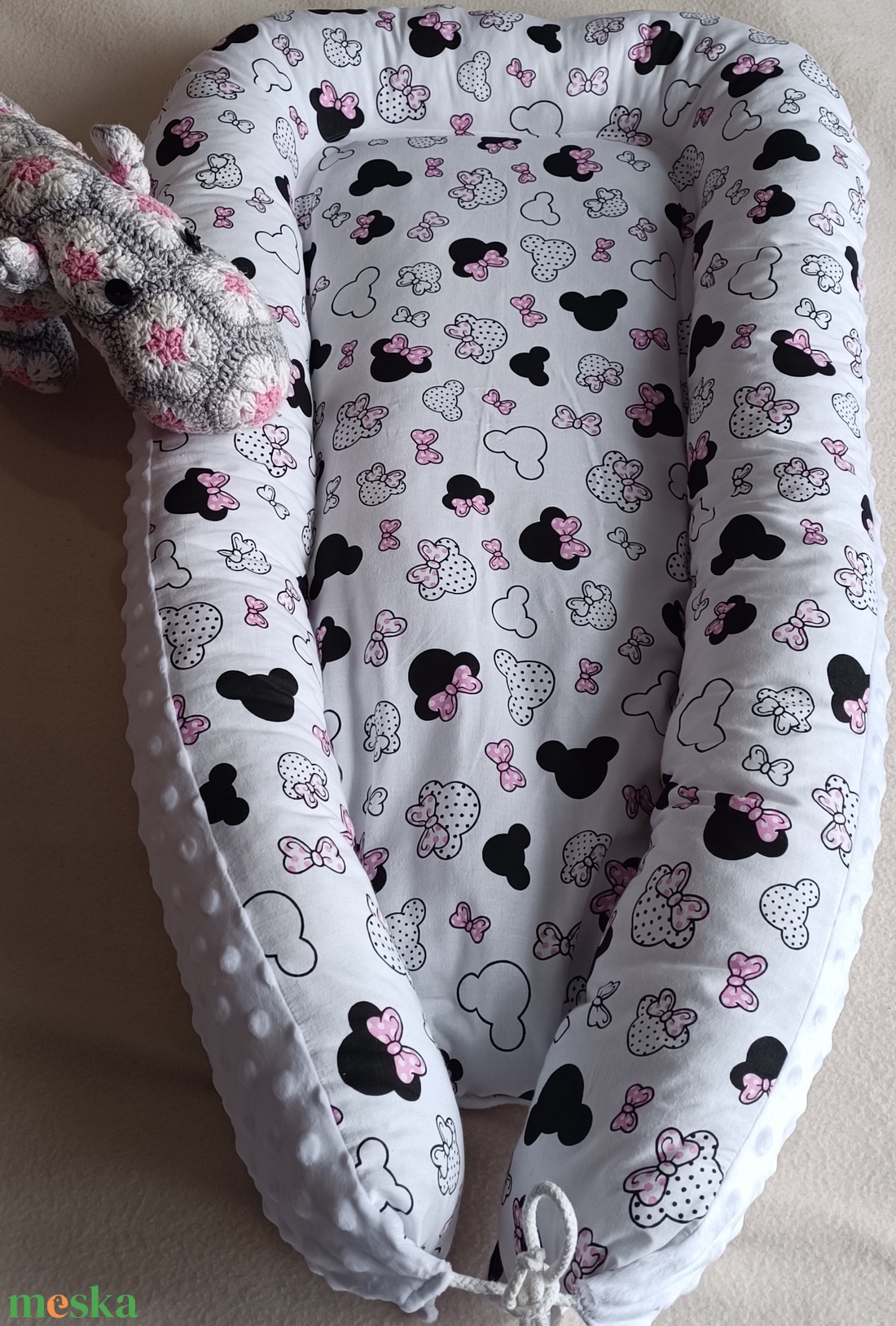 Pink Masnis Minnie Egér-Fehér Minky Babafészek - otthon & életmód - babaszoba, gyerekszoba - babafészek - Meska.hu Pink Masnis Minnie Egér-Fehér Minky Babafészek - otthon & életmód - babaszoba, gyerekszoba - babafészek - Meska.hu