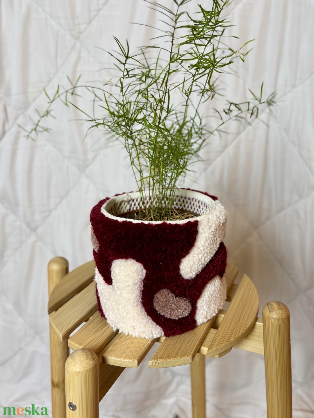 Tufted gyapjú kaspó takaró - otthon & életmód - virágdekoráció - virágtartó - kaspó - Meska.hu