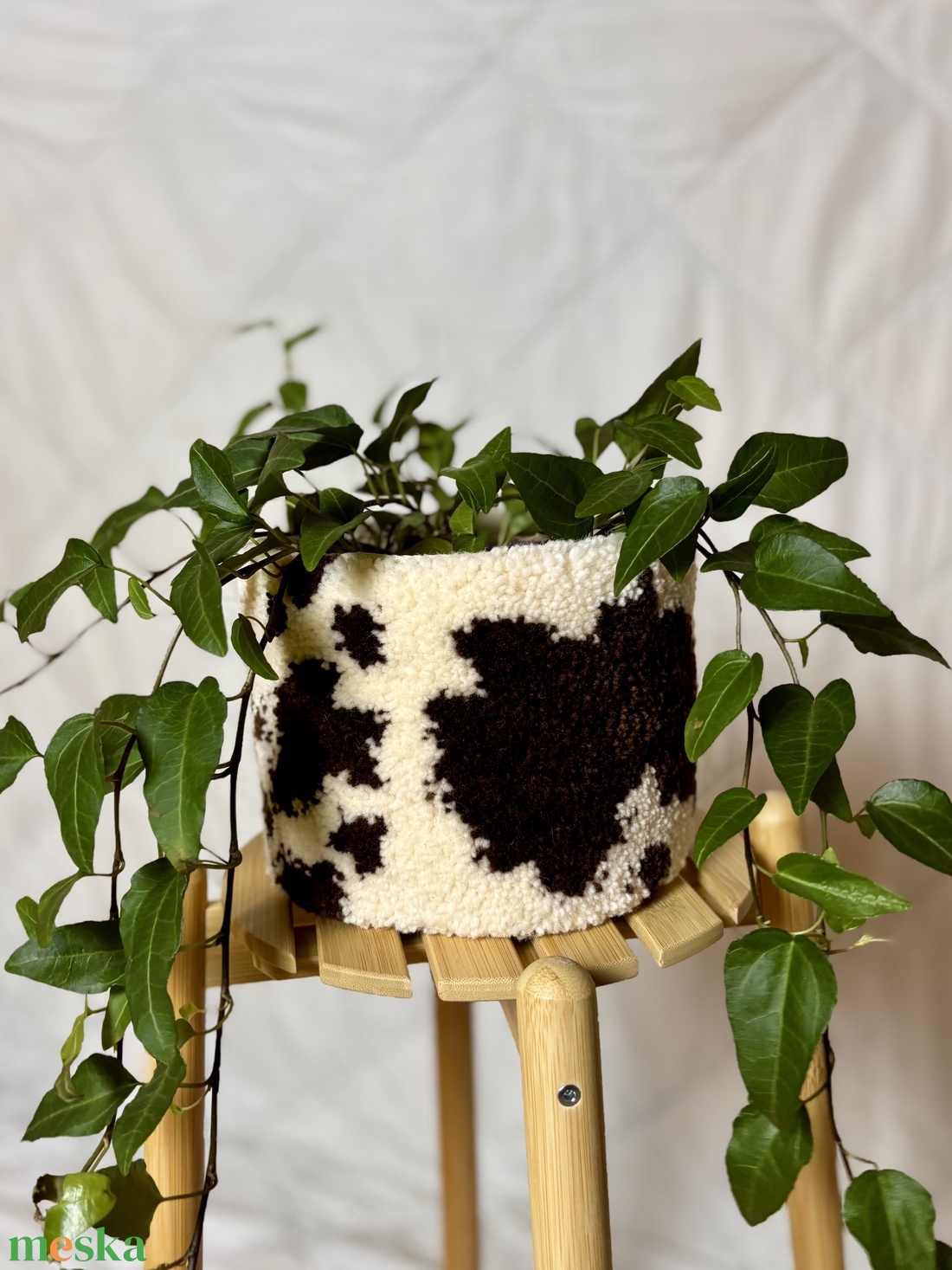 Tufted gyapjú kaspó takaró - otthon & életmód - virágdekoráció - virágtartó - kaspó - Meska.hu