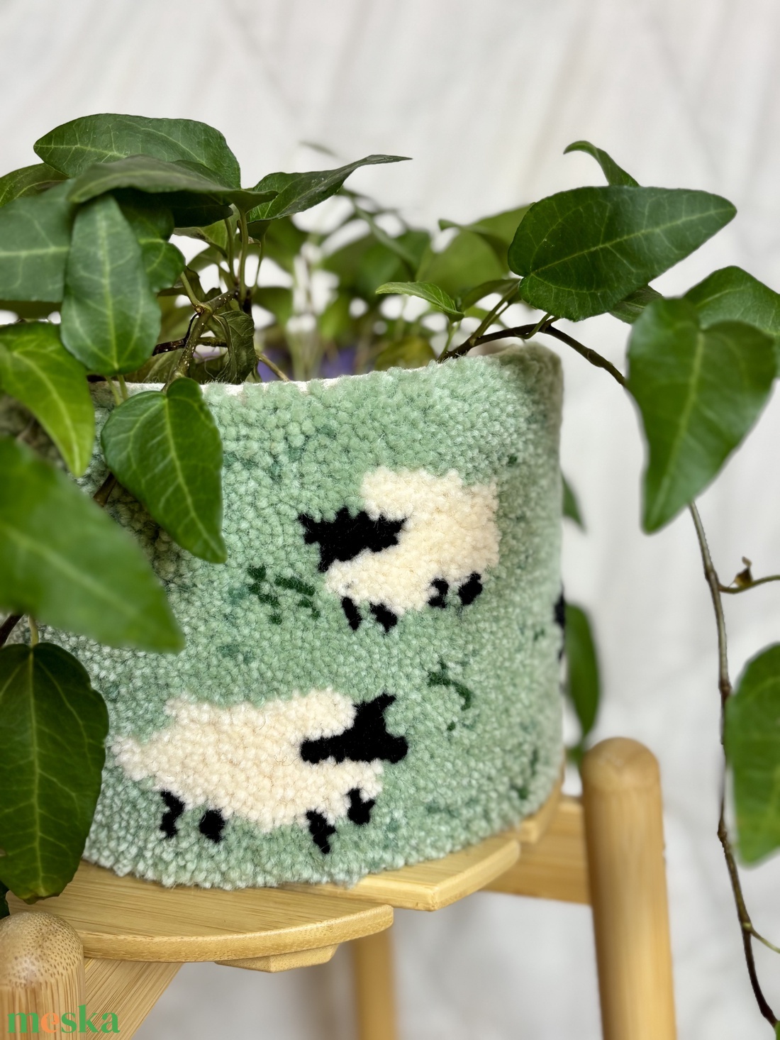 Tufted gyapjú kaspó takaró - baba - mama - babaszoba dekoráció - gyerekszoba falmatrica - Meska.hu