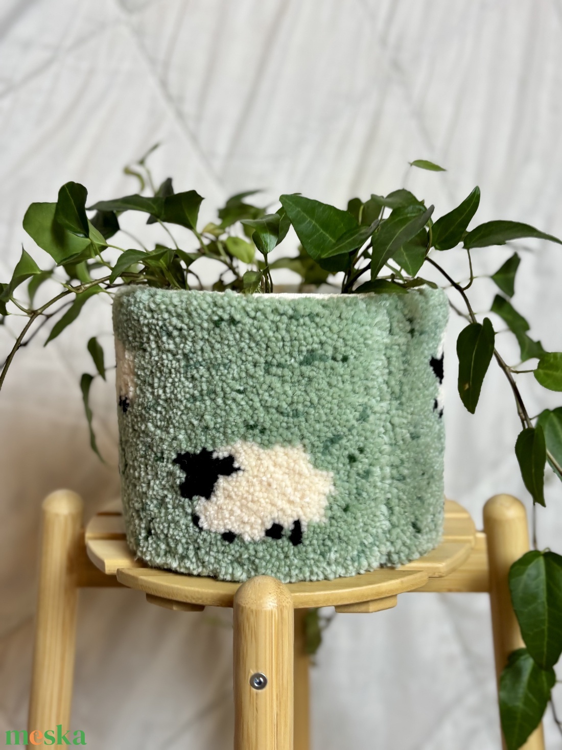 Tufted gyapjú kaspó takaró - baba - mama - babaszoba dekoráció - gyerekszoba falmatrica - Meska.hu