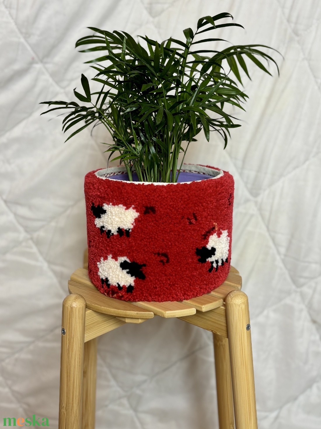 Tufted gyapjú kaspó takaró - otthon & életmód - virágdekoráció - virágtartó - kaspó - Meska.hu