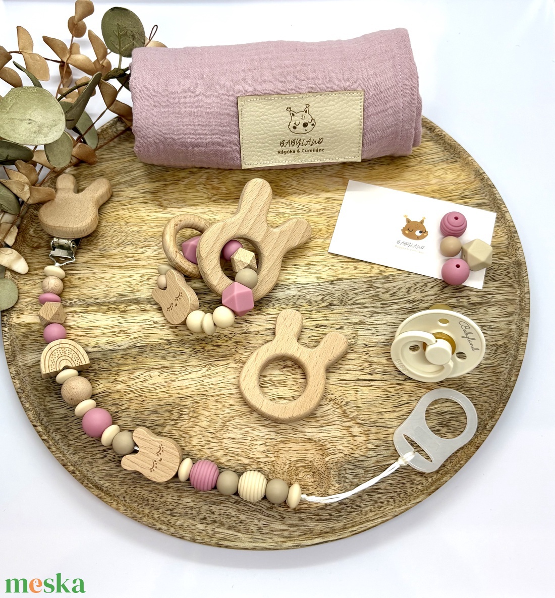 M Box - Nyuszi világ - baba - mama - baba játékok - cumilánc - Meska.hu