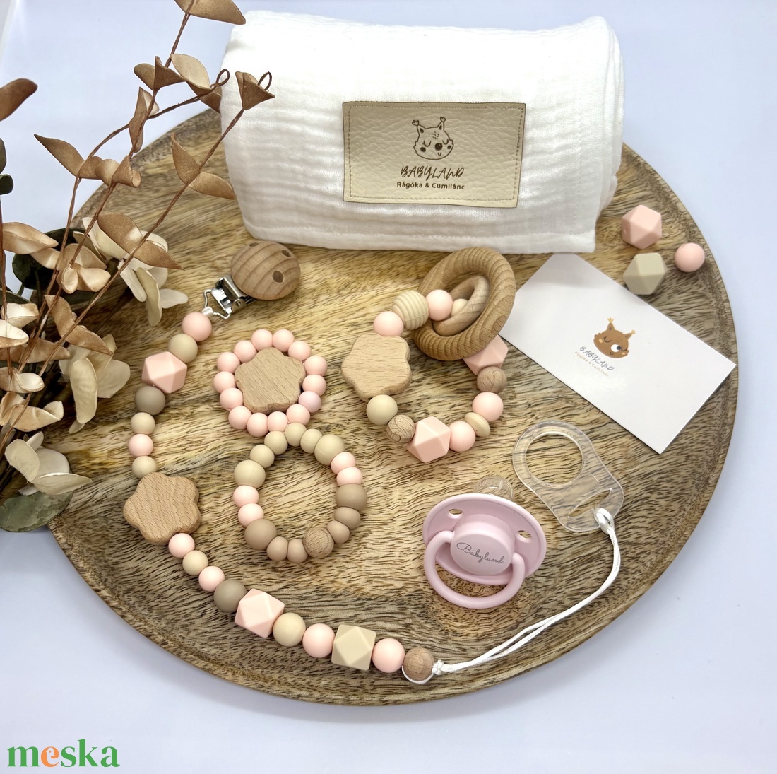 M Box - Pasztell virág - baba - mama - baba játékok - cumilánc - Meska.hu