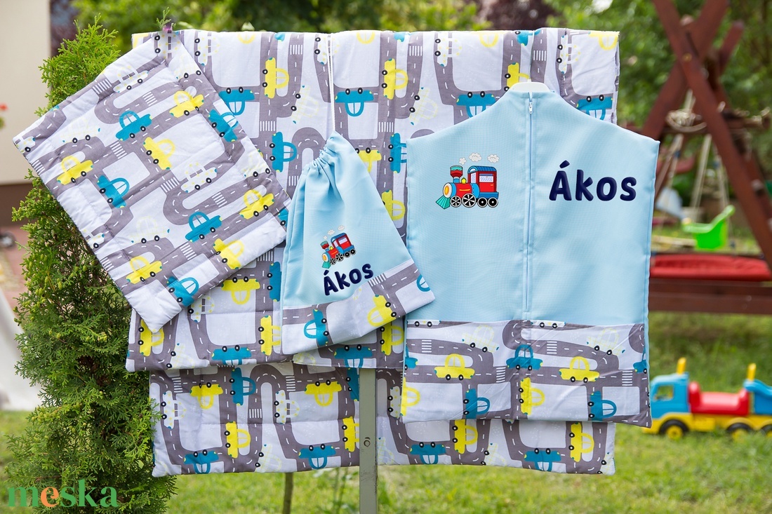 Irány az ovi - Óvodai szett egyedi névvel és jellel  KÖZEPES CSOMAG AJÁNDÉK TÁSKÁVAL - fiús - játék & sport - ovis felszerelés - ovis zsák - Meska.hu