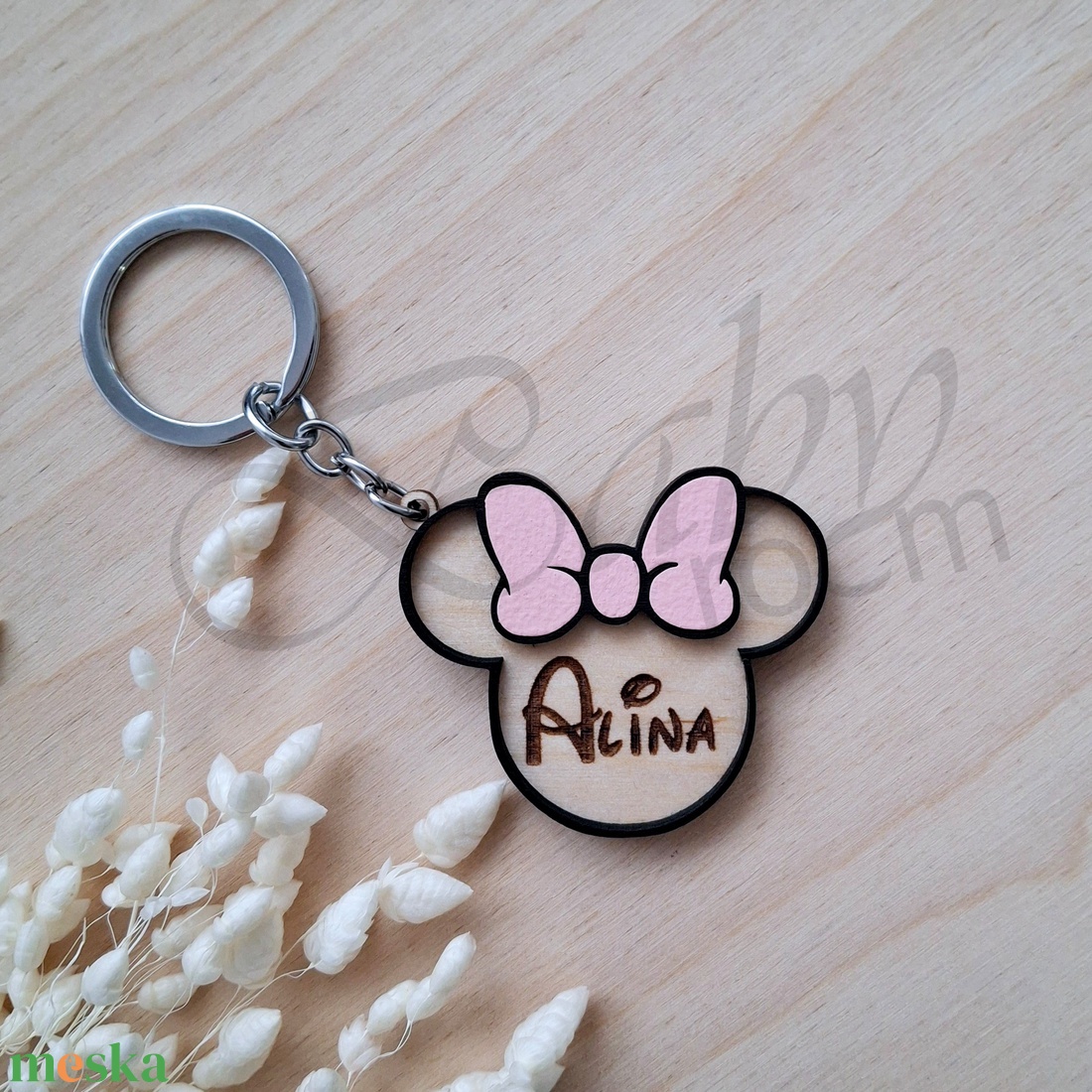 Névre szóló kulcstartó - Minnie - baba - mama - babaemlékek - baba emlékőrző - Meska.hu