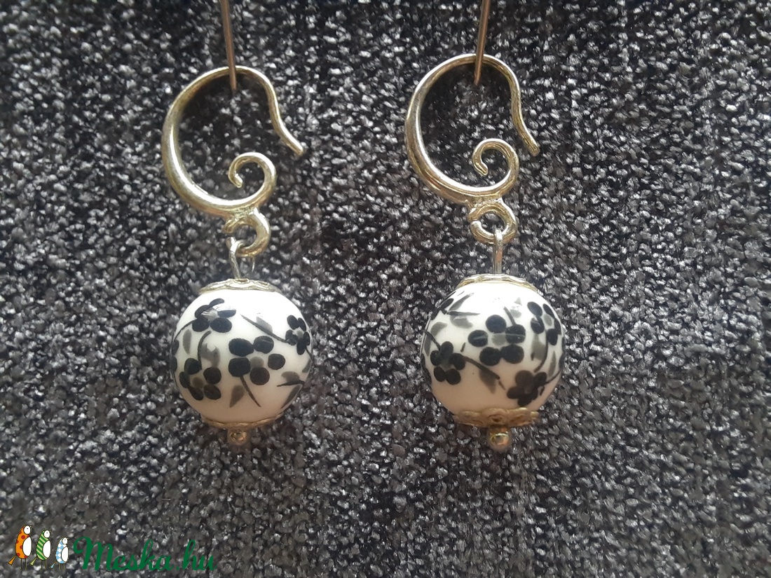 Porcelán füli - ékszer - fülbevaló - lógó fülbevaló - Meska.hu