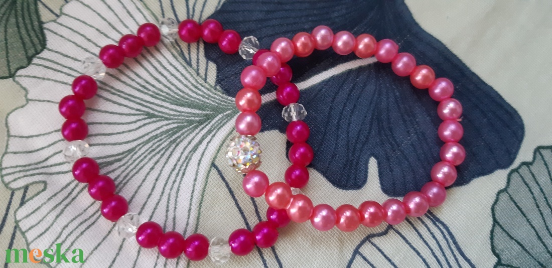 Kislány karkötő - ékszer - karkötő - gyöngyös karkötő - Meska.hu