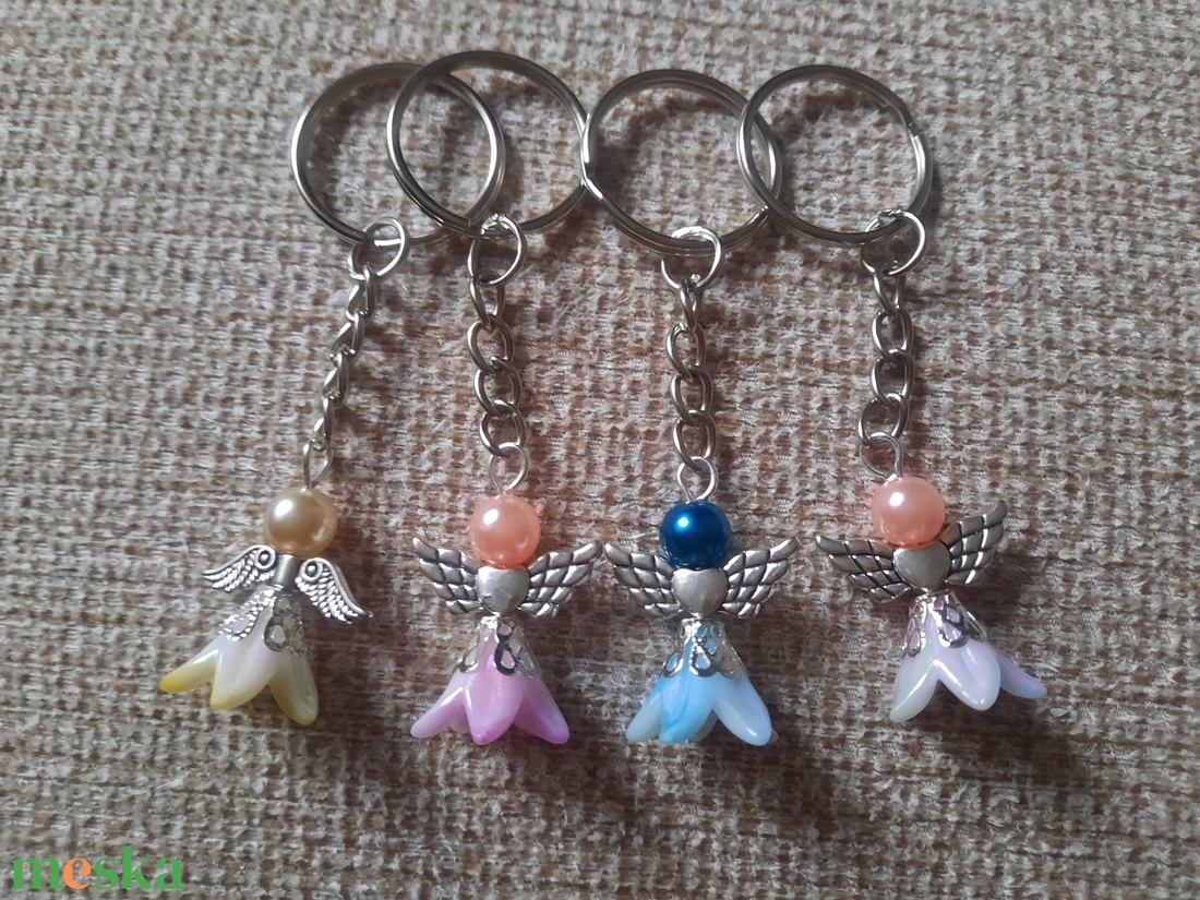 Angyalka - táska & tok - kulcstartó & táskadísz - kulcstartó - Meska.hu