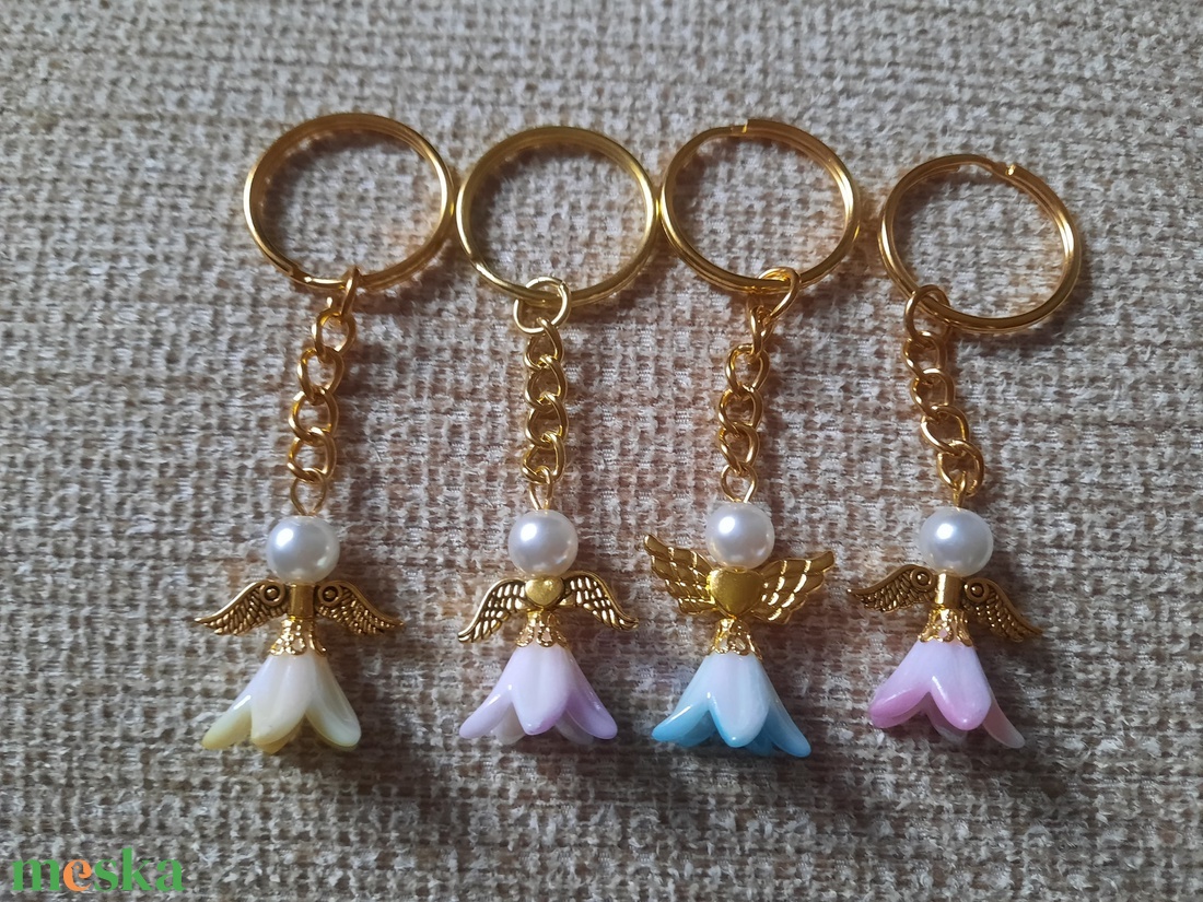 Angyalka - táska & tok - kulcstartó & táskadísz - kulcstartó - Meska.hu