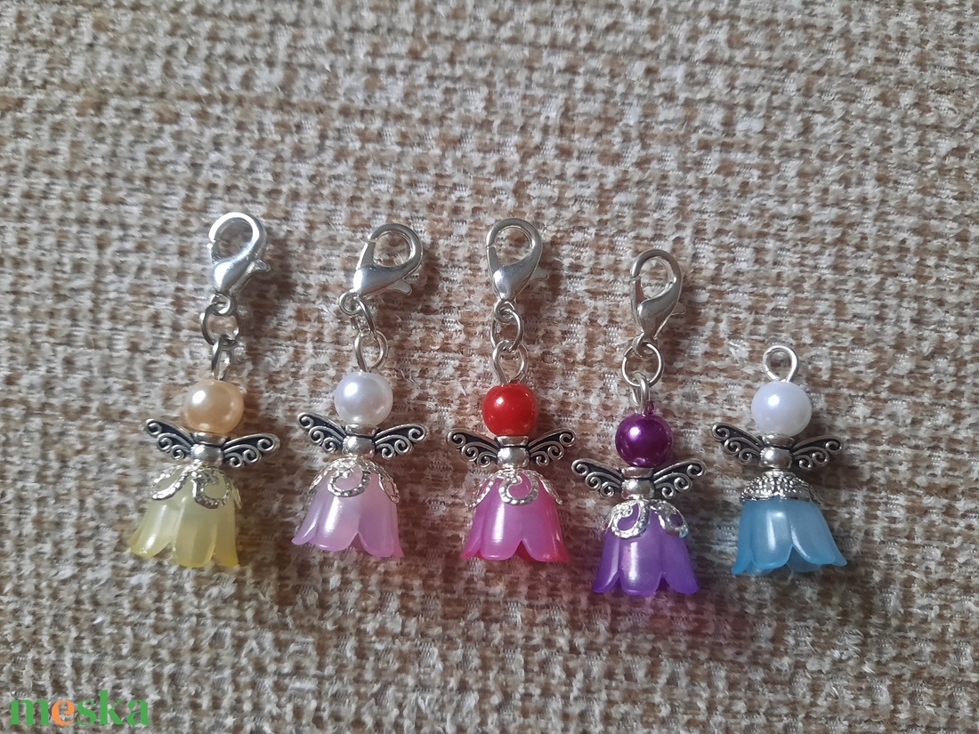 Pici angyal - táska & tok - kulcstartó & táskadísz - táskadísz - Meska.hu