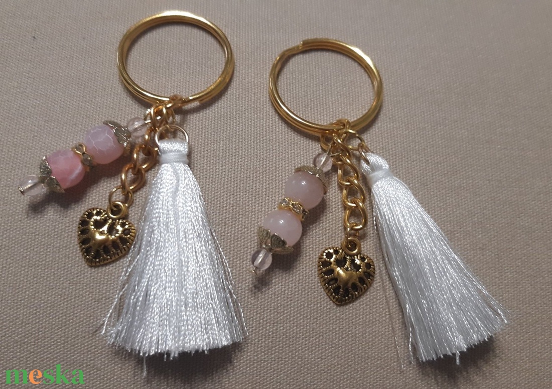 Szivecskék - táska & tok - kulcstartó & táskadísz - kulcstartó - Meska.hu