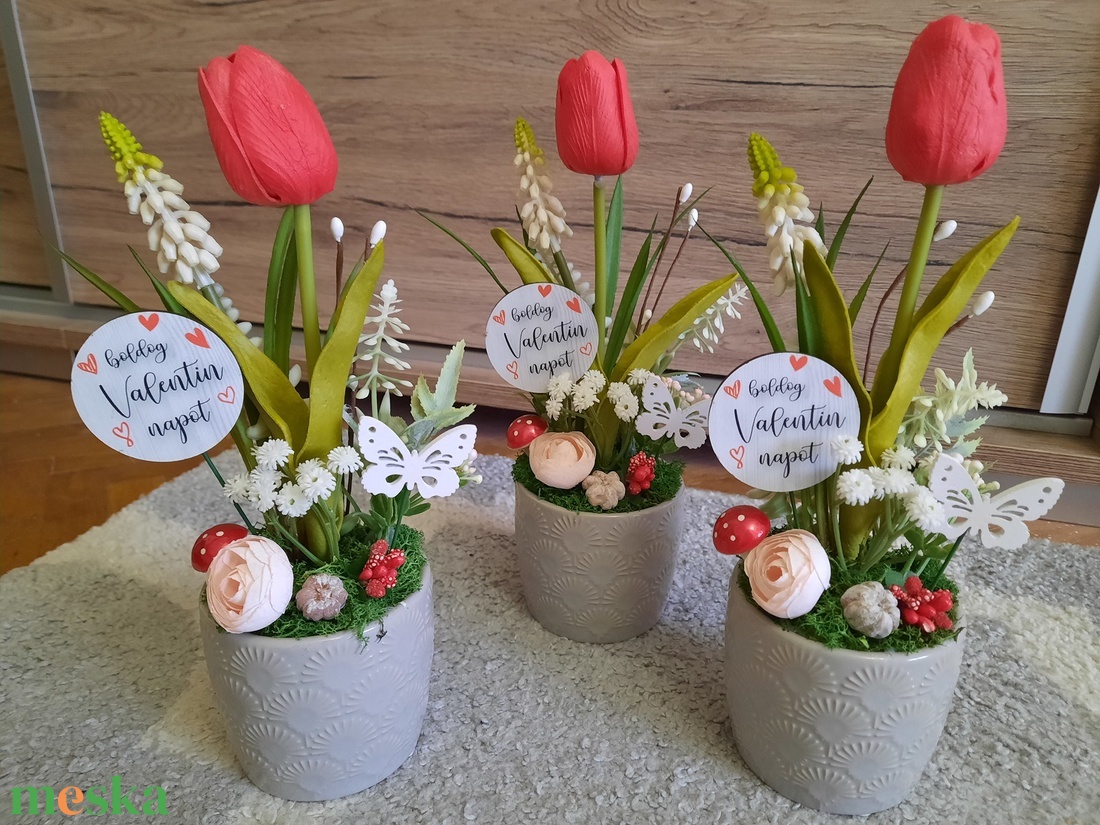 Tulipános asztaldísz - otthon & életmód - dekoráció - asztal és polc dekoráció - asztaldísz - Meska.hu