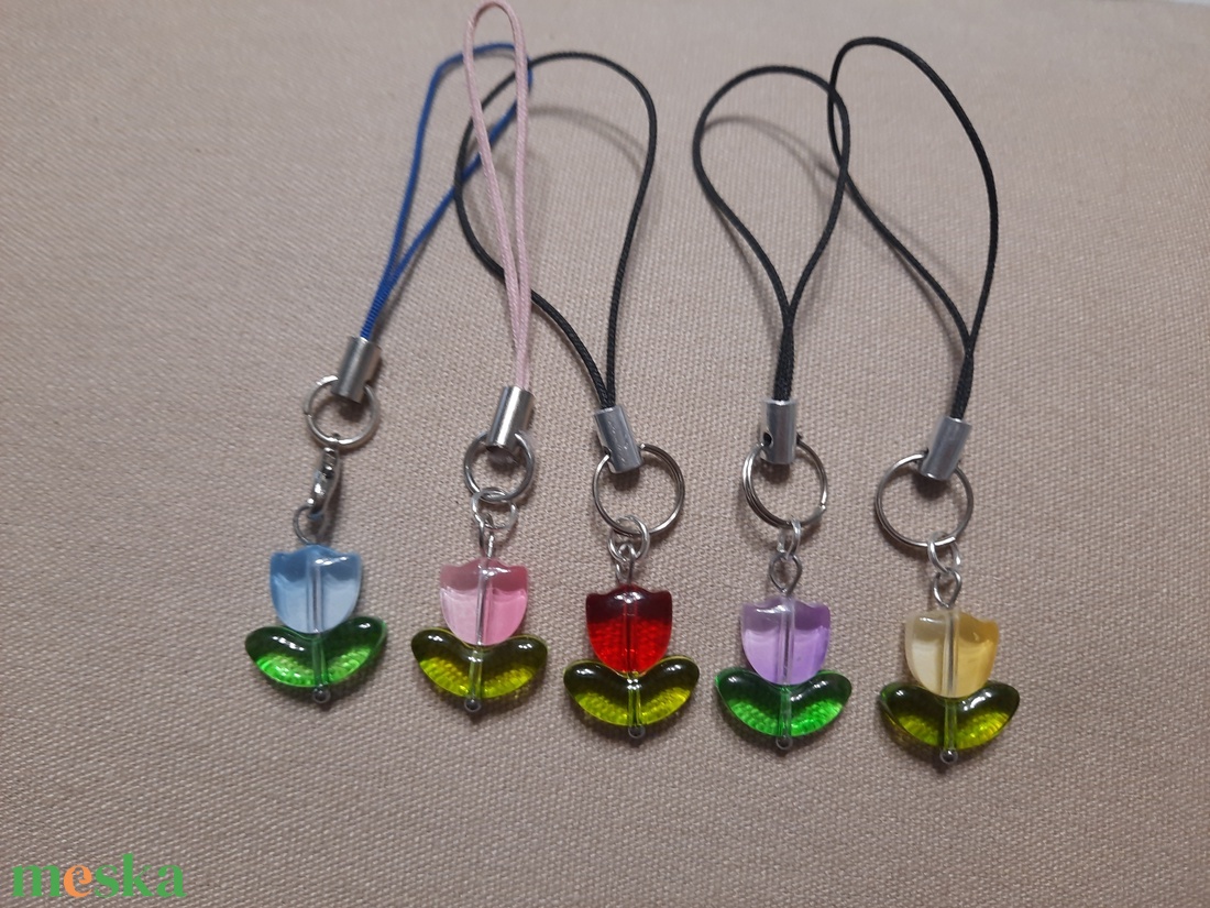 Tulipános dísz  - táska & tok - kulcstartó & táskadísz - kulcstartó - Meska.hu