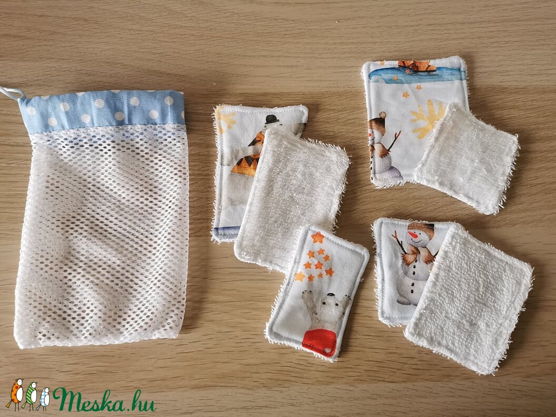 Karácsonyi mintás, mosható, hulladékmentes pamut-frottír arclemosó lapocskák tárolóval - szépségápolás - arcápolás - arctisztító korong - Meska.hu Karácsonyi mintás, mosható, hulladékmentes pamut-frottír arclemosó lapocskák tárolóval - szépségápolás - arcápolás - arctisztító korong - Meska.hu
