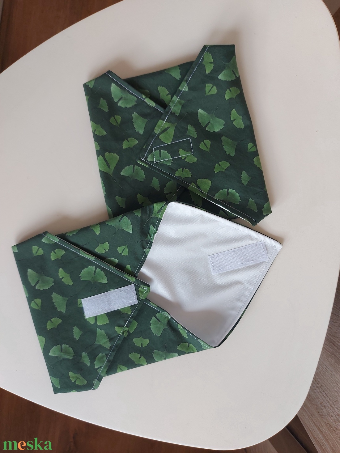 Zöld gingko mintás újraszalvéták - táska & tok - uzsonna- & ebéd tartó - szendvics csomagoló - Meska.hu Zöld gingko mintás újraszalvéták - táska & tok - uzsonna- & ebéd tartó - szendvics csomagoló - Meska.hu