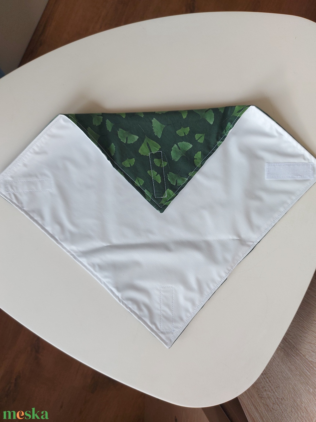 Zöld gingko mintás újraszalvéták - táska & tok - uzsonna- & ebéd tartó - szendvics csomagoló - Meska.hu Zöld gingko mintás újraszalvéták - táska & tok - uzsonna- & ebéd tartó - szendvics csomagoló - Meska.hu