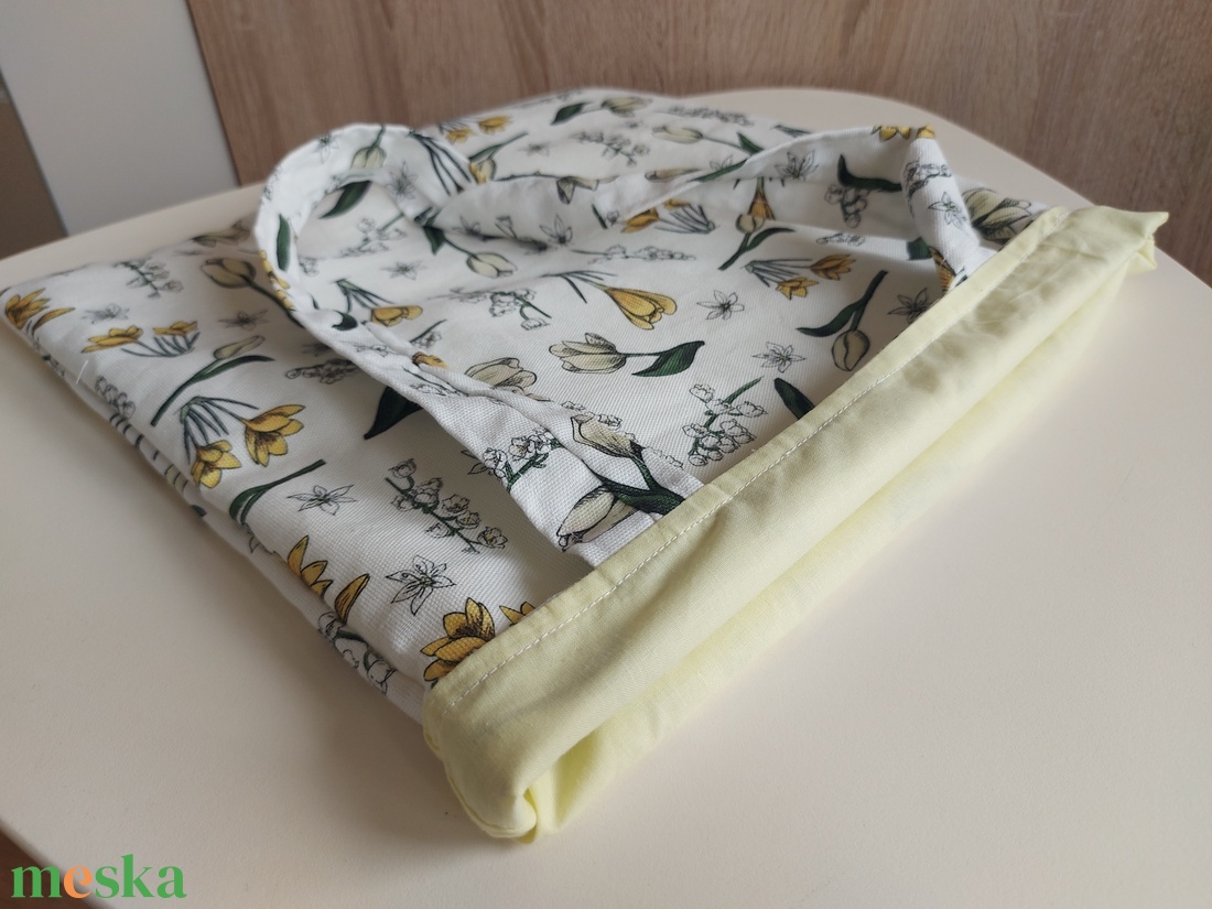 Egyedi virágmintás vastag vászonból készült bevásárló táska, zsebbel - sárga béléssel - táska & tok - bevásárlás & shopper táska - shopper, textiltáska, szatyor - Meska.hu Egyedi virágmintás vastag vászonból készült bevásárló táska, zsebbel - sárga béléssel - táska & tok - bevásárlás & shopper táska - shopper, textiltáska, szatyor - Meska.hu