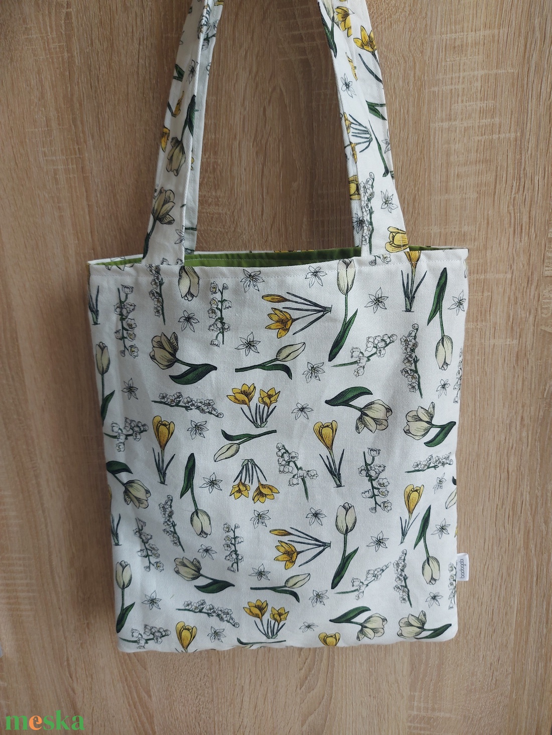 Egyedi virágmintás vastag vászonból készült bevásárló táska, zsebbel - zöld béléssel - táska & tok - bevásárlás & shopper táska - shopper, textiltáska, szatyor - Meska.hu