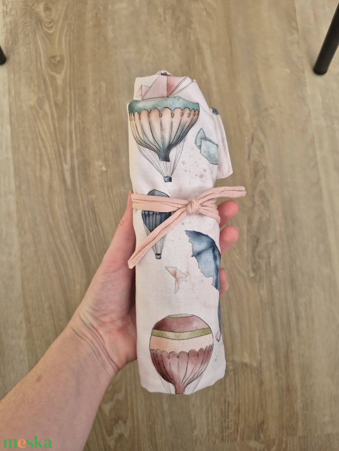 Mintás-pöttyös tároló, tok  - otthon & életmód - papír, írószer - tolltartó & ceruzatekercs - Meska.hu