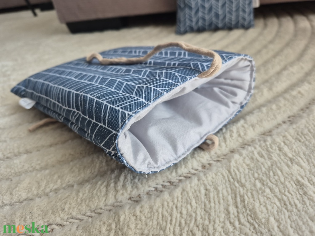 Mintás könyvtok vízlepergető anyagból - könyv & zene - könyvtok - Meska.hu