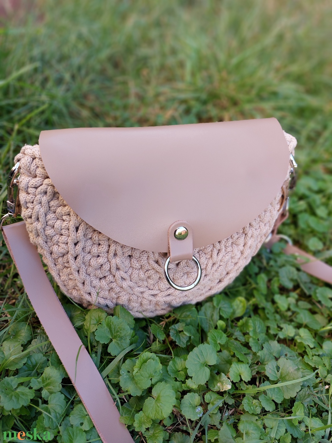 Crossbody karikákkal - esküvő - kiegészítők - táska - Meska.hu Crossbody karikákkal - esküvő - kiegészítők - táska - Meska.hu