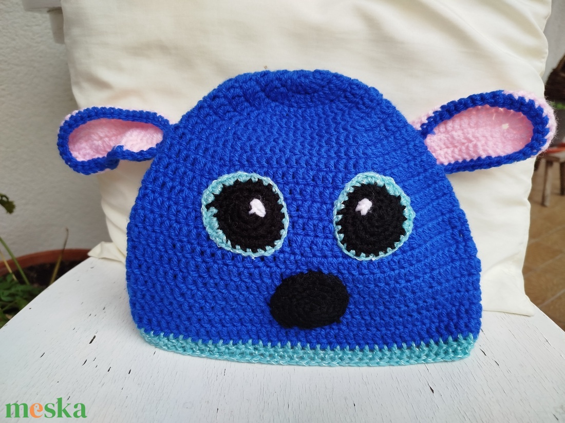 Horgolt gyereksapka-Stitch figurás   - ruha & divat - sál, sapka, kendő - sapka - Meska.hu