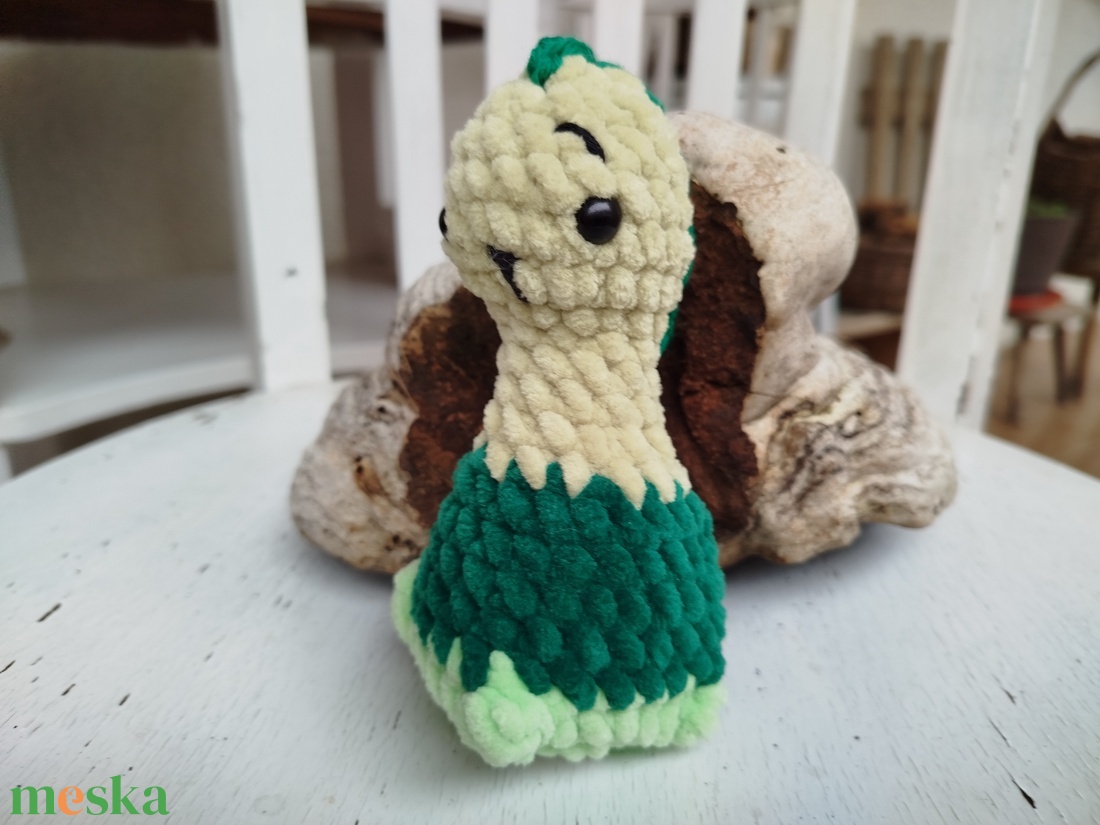Horgolt kis dinó - játék & sport - plüssállat & játékfigura - plüss dínók - Meska.hu