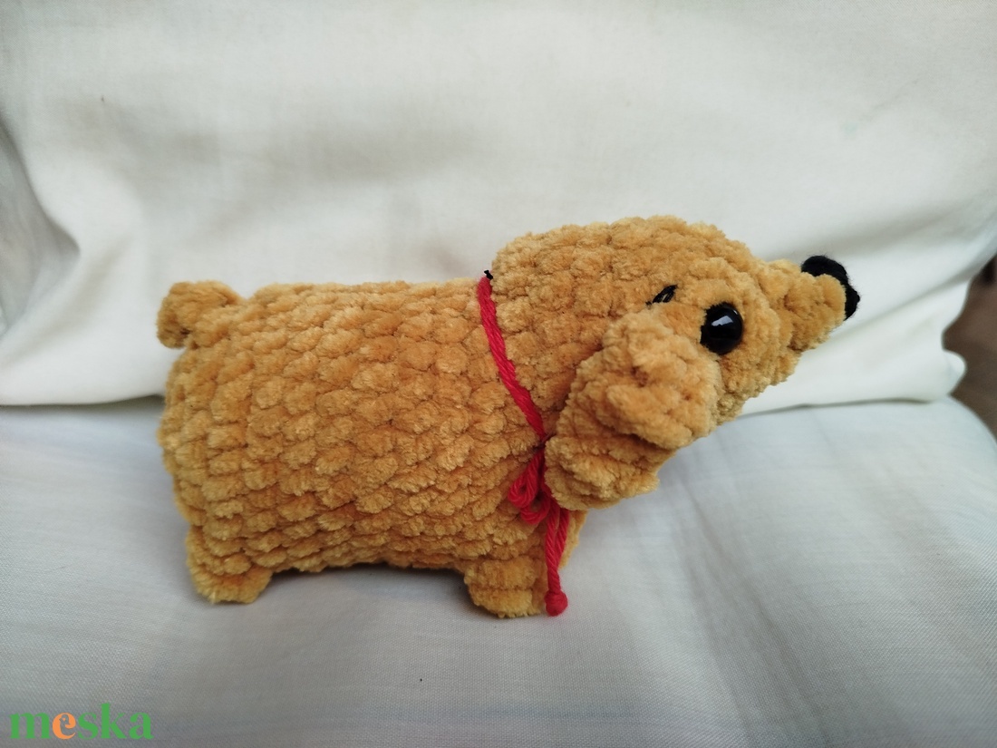 Horgolt kis kutya - játék & sport - plüssállat & játékfigura - plüss dínók - Meska.hu