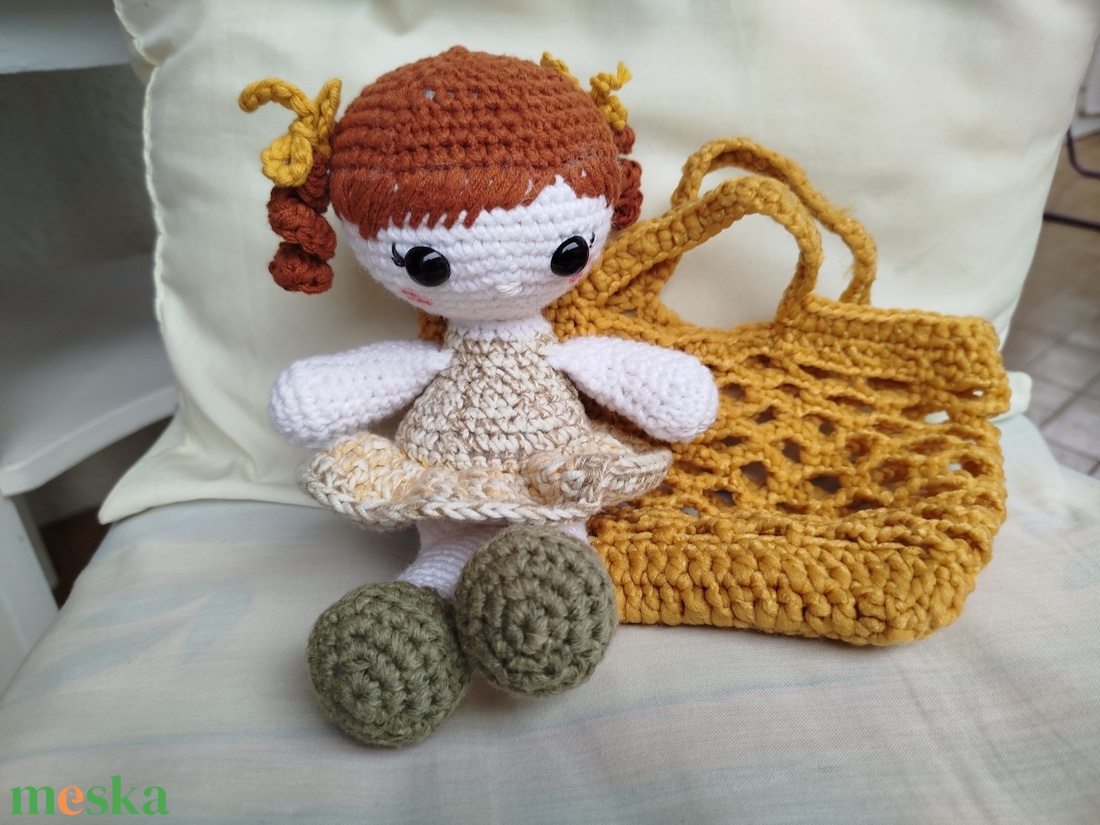 Horgolt baba kosárkában - játék & sport - baba & babaház - baba - Meska.hu
