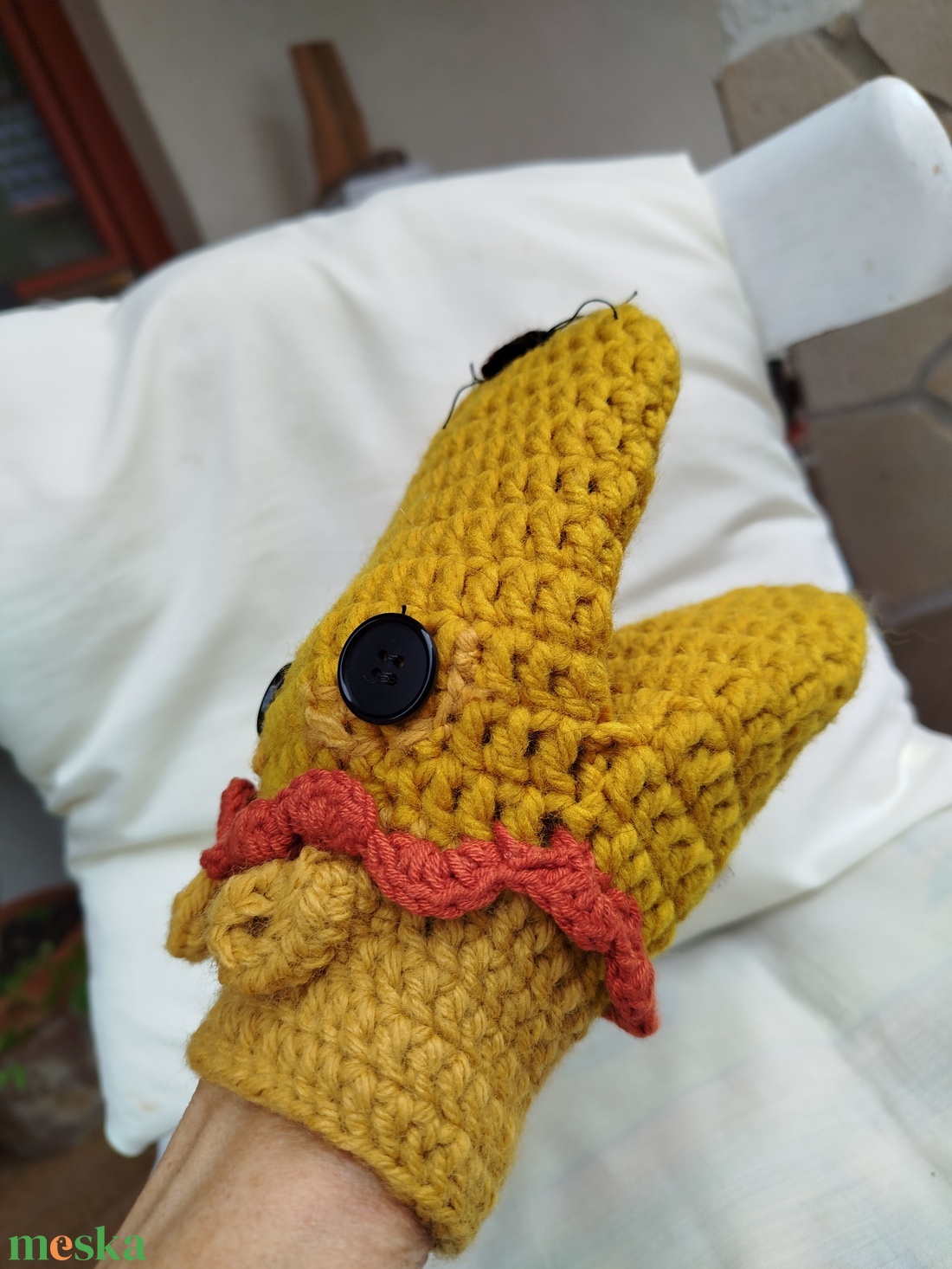 Kesztyűbáb, kézzel horgolt- oroszlán figurás - játék & sport - bábok - kesztyűbáb - Meska.hu