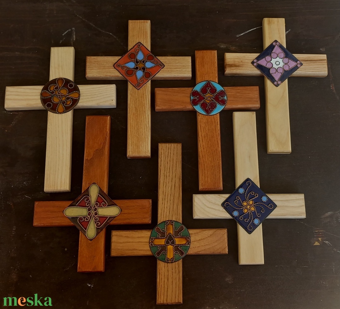 Kőrisfa kereszt tűzzománc rátéttel  - otthon & életmód - vallás - kereszt - Meska.hu