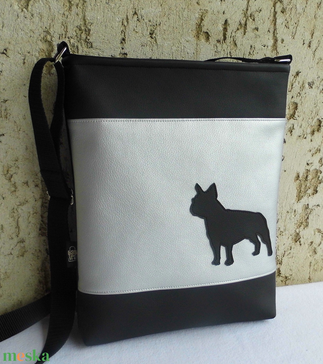 Francia bulldog - női táska /ezüst - táska & tok - kézitáska & válltáska - vállon átvethető táska - Meska.hu