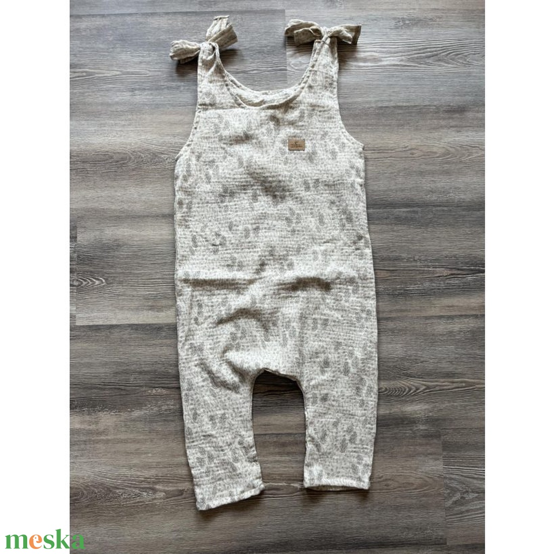 Mintás Romper- kánikula naci - ruha & divat - babaruha & gyerekruha - tipegőhálózsák - Meska.hu Mintás Romper- kánikula naci - ruha & divat - babaruha & gyerekruha - tipegőhálózsák - Meska.hu